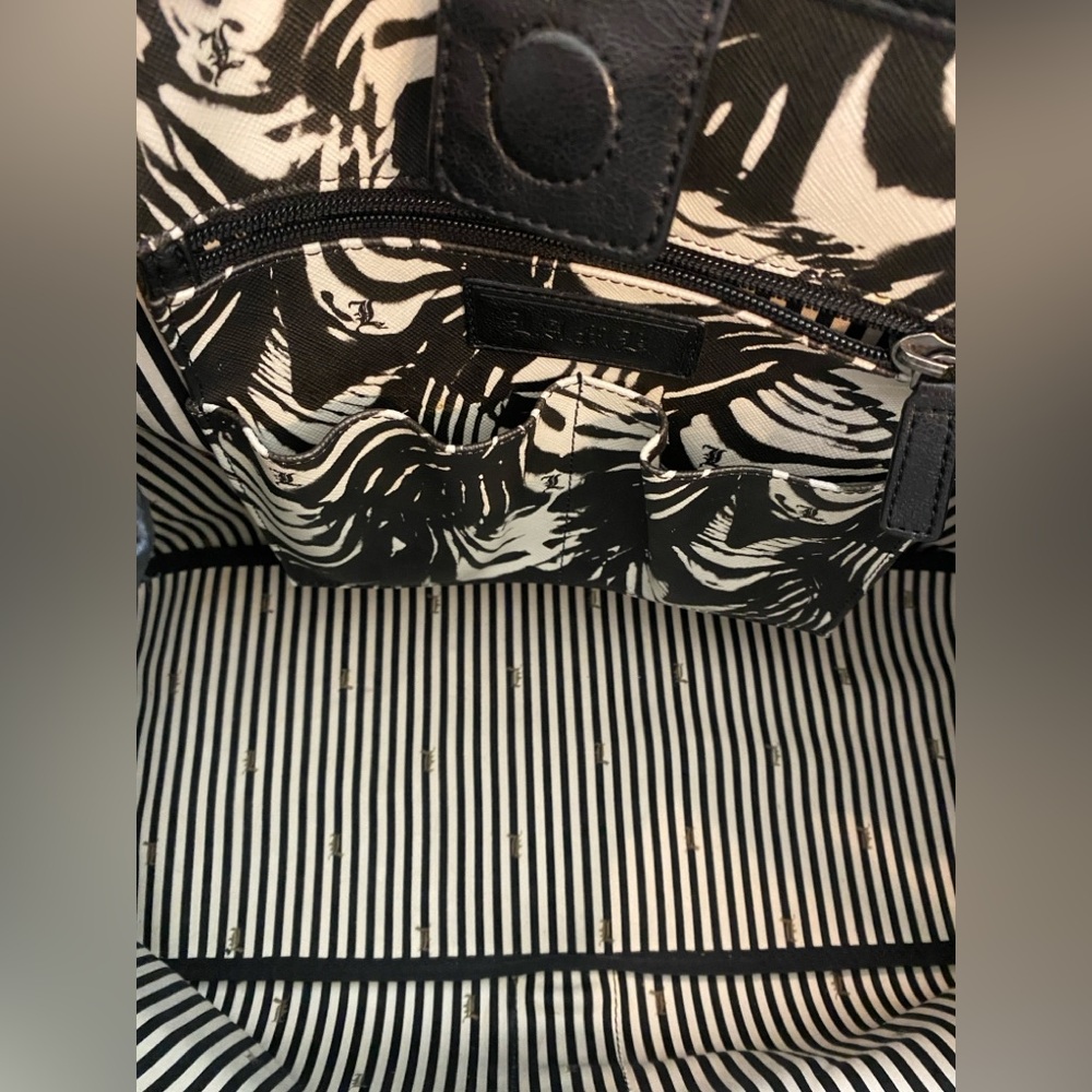 L.A.M.B. by Gwen Stefani Percy X-Large Vintage Tote Handbag, Blk/Wht,Leather PVC - Picture 7 of 16